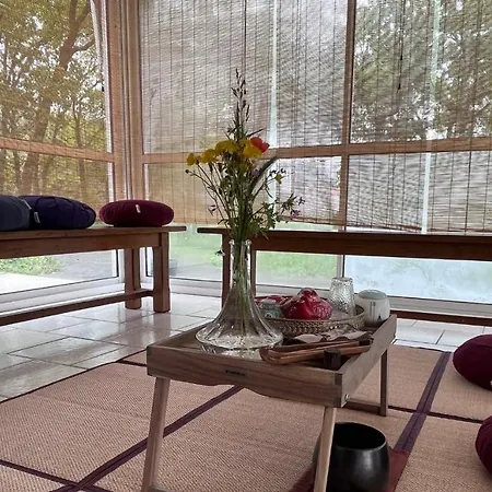 Bed & Breakfast De LʼÉguille