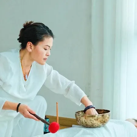 Bed & Breakfast De LʼÉguille